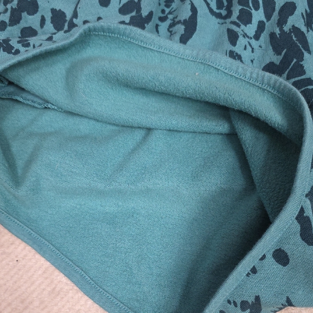 Gymshark Women’s Adapt Animal Seamless Workout Shorts - Teal - Size L - Picture 9 of 9
